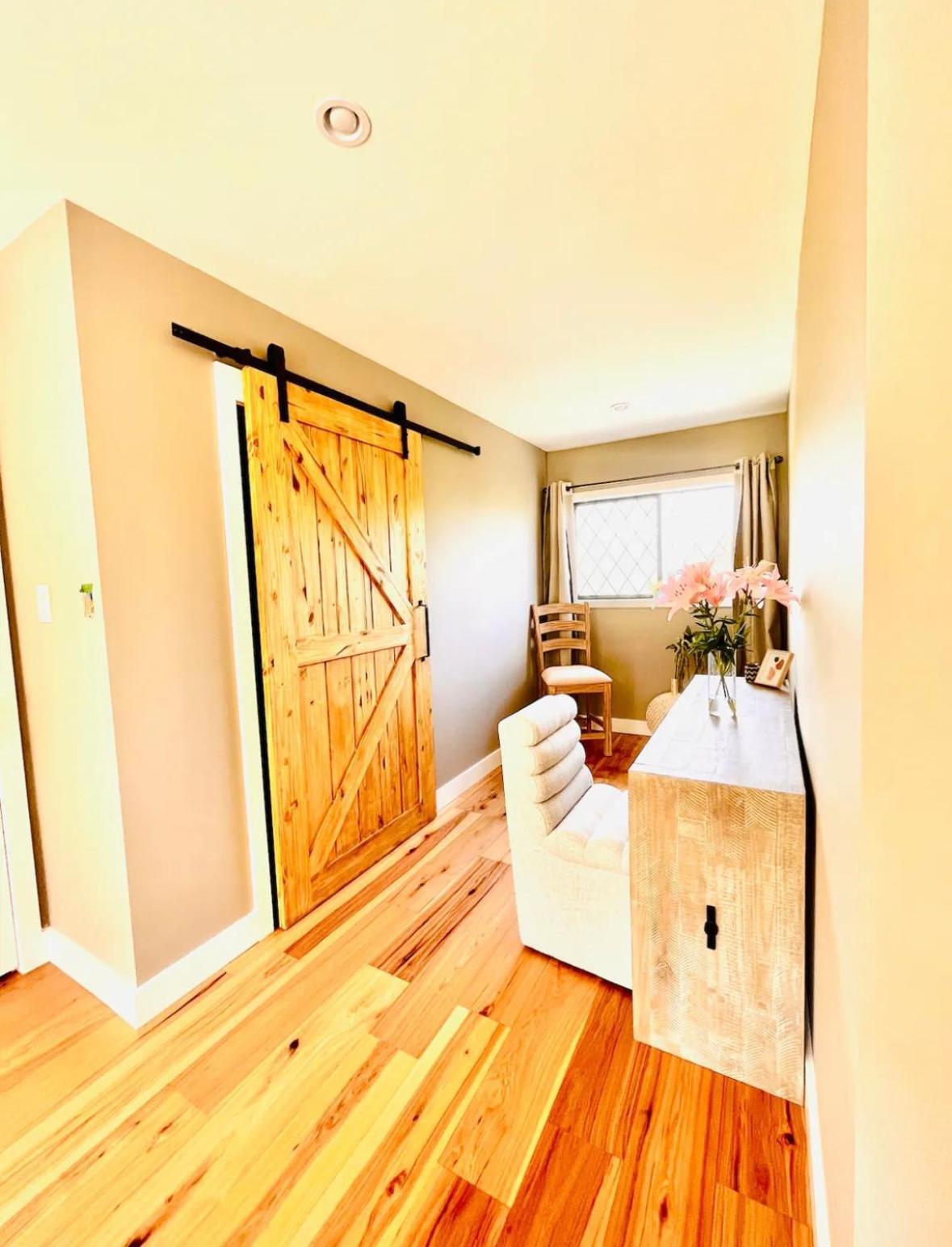 Oceanside Manor - Fancy Room - Golf Course & Beach View Qualicum Beach Exterior photo